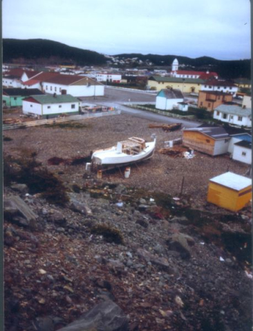 640: The "Kittiwake" under construction. (1983) [courtesy of Bernard Mulrooney]